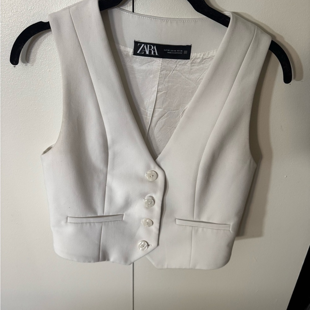 Zara Cream Sleeveless Top